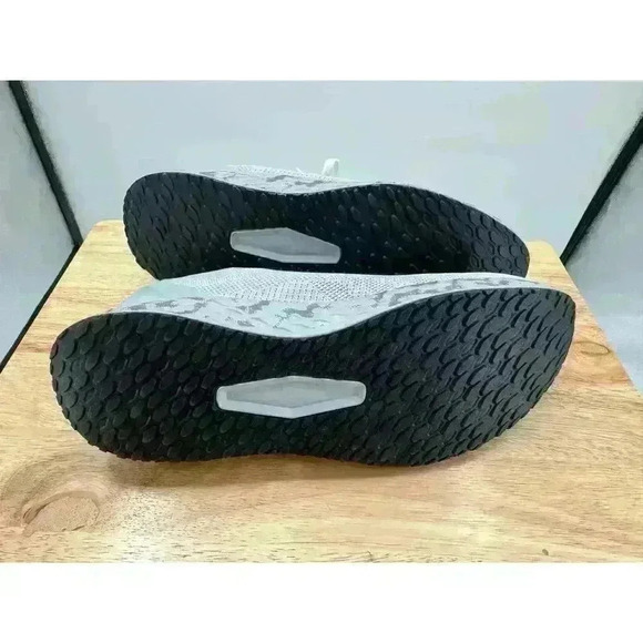 Rockport Flexible Lightweight Men's Gray Athletic Sneaker Size 12D - Picture 9 of 9